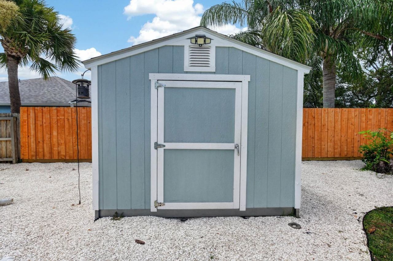 4503 Saxon Drive, New Smyrna Beach, FL 32169 Photo