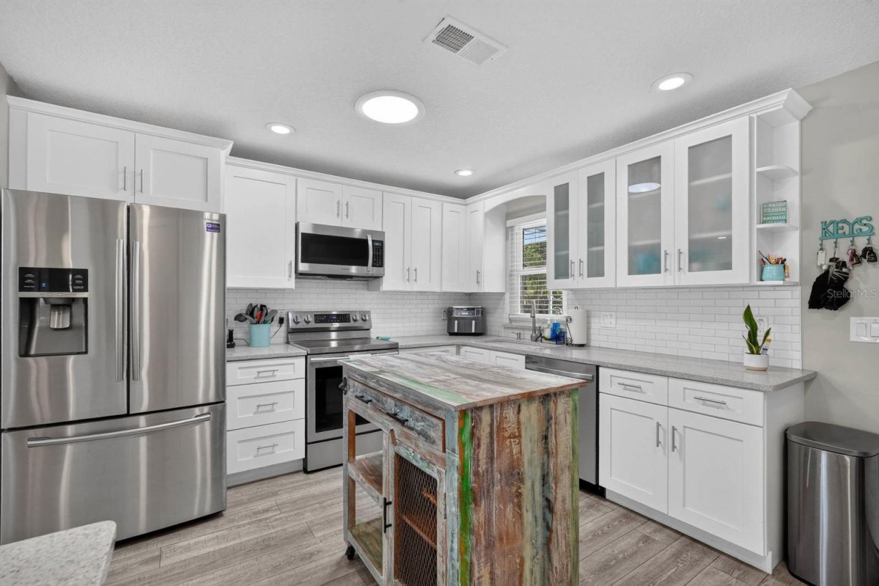 4503 Saxon Drive, New Smyrna Beach, FL 32169 Photo