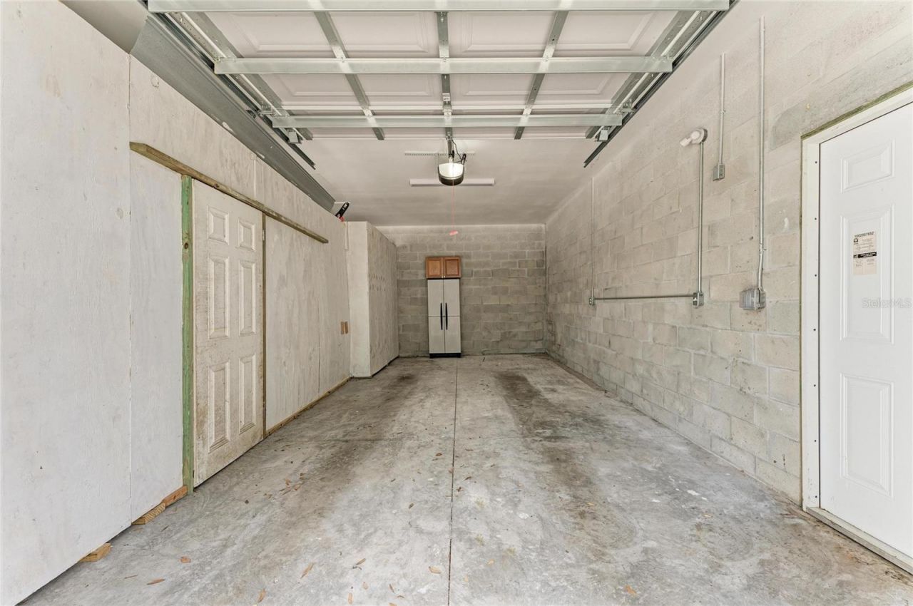 1300 Loma Linda Court , Sarasota, FL 34239 Photo