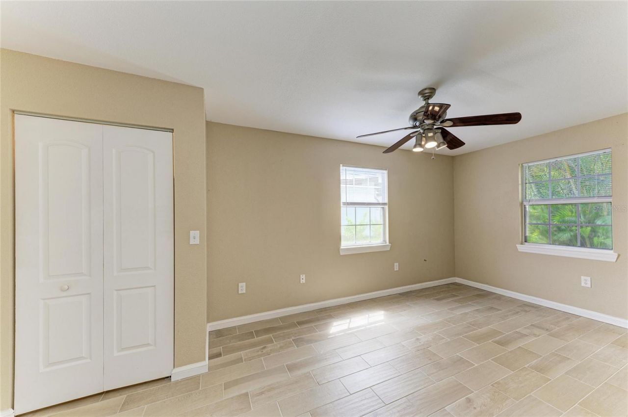 1300 Loma Linda Court , Sarasota, FL 34239 Photo