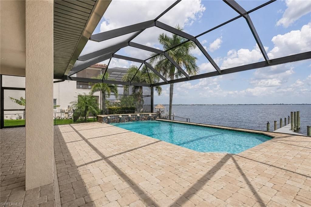 2262 SE 28th St, Cape Coral, FL 33904 Photo