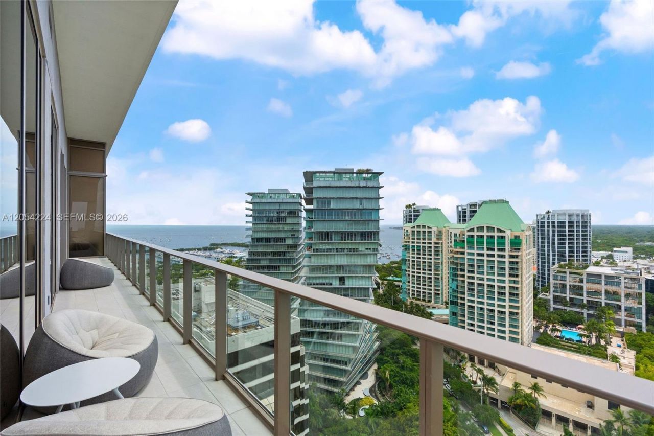 2678 Tigertail Ave , Unit PH1, Miami, FL 33133 Photo