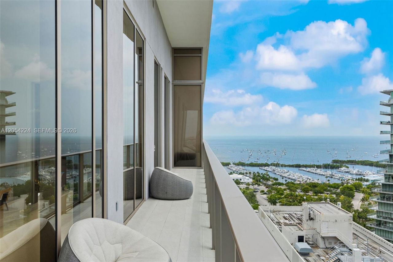 2678 Tigertail Ave , Unit PH1, Miami, FL 33133 Photo