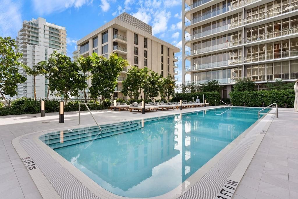 2678 Tigertail Ave , Unit PH1, Miami, FL 33133 Photo
