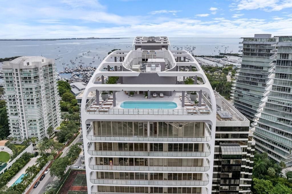 2678 Tigertail Ave , Unit PH1, Miami, FL 33133 Photo