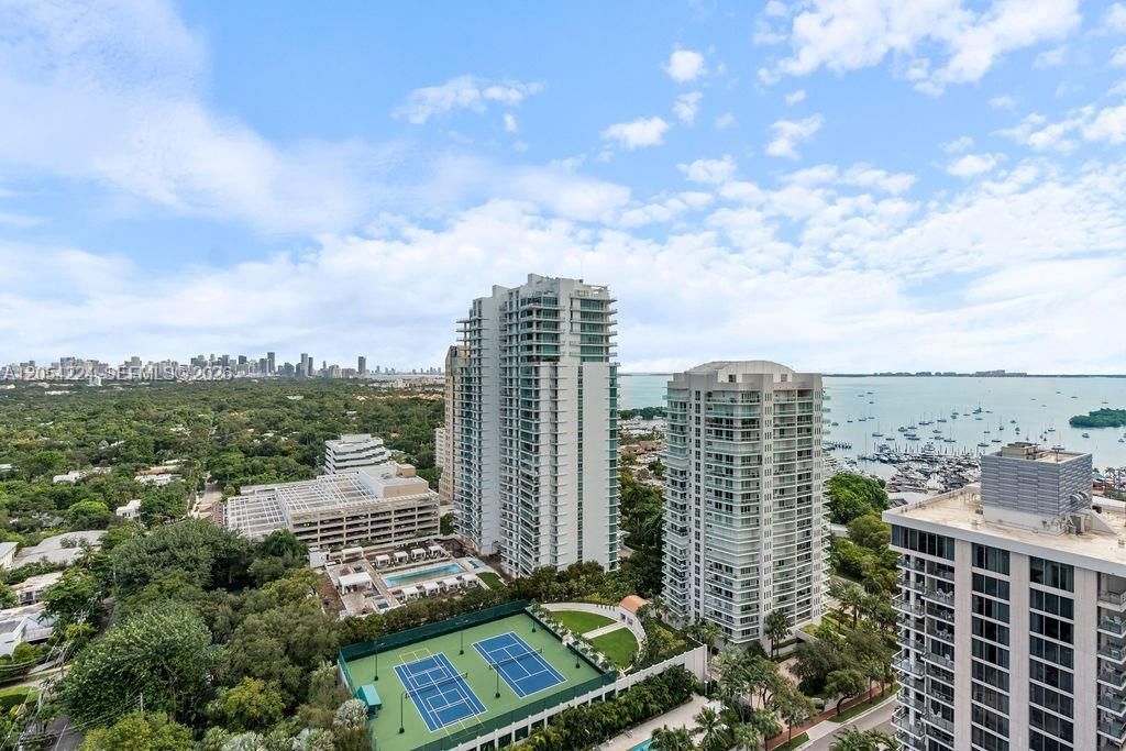 2678 Tigertail Ave , Unit PH1, Miami, FL 33133 Photo