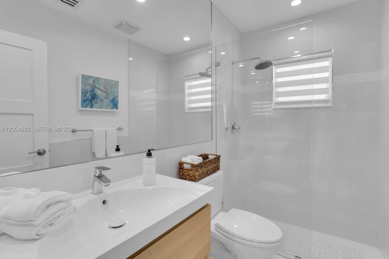 2762 NE 3rd St, Pompano Beach, FL 33062 Photo