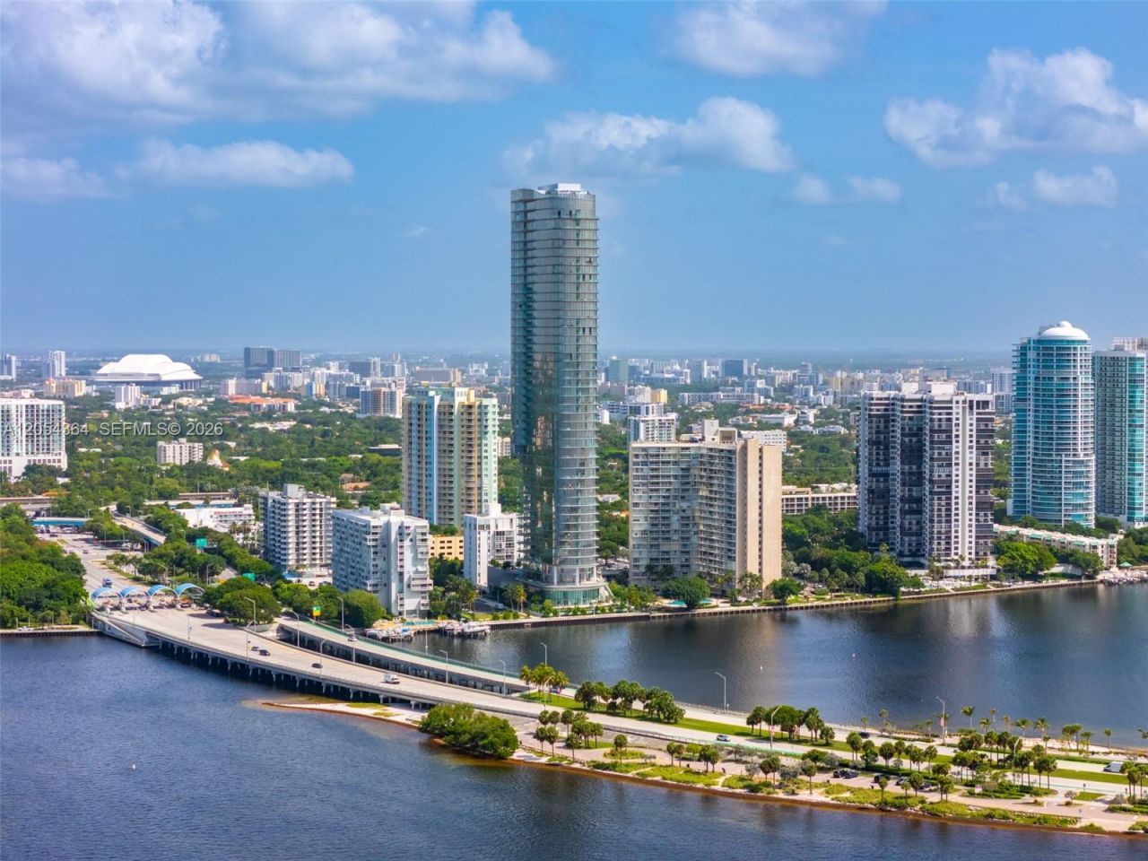 175 SE 25th Rd , Unit PH-4001, Miami, FL 33129 Photo