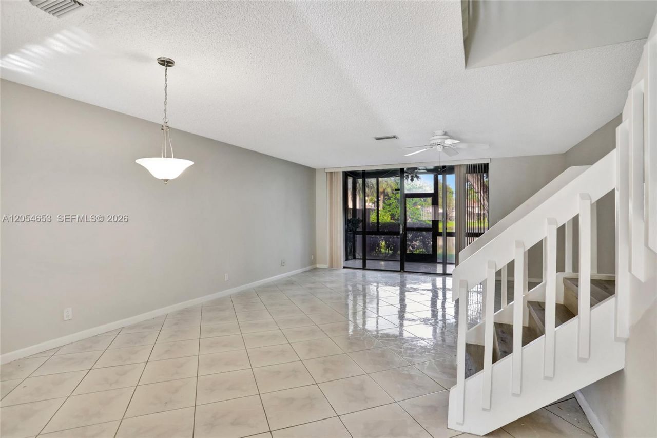4615 S Carambola Cir S, Unit 27232, Coconut Creek, FL 33066 Photo