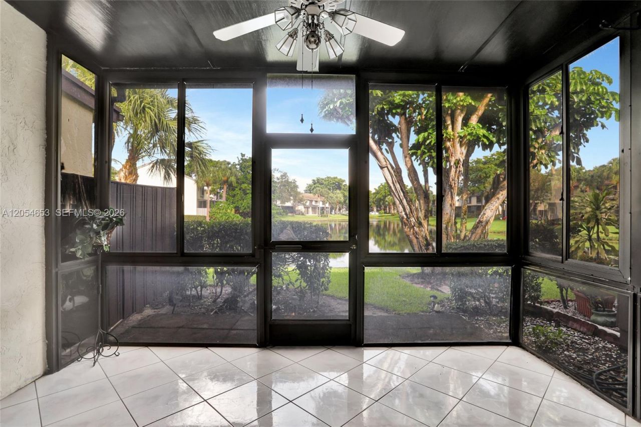 4615 S Carambola Cir S, Unit 27232, Coconut Creek, FL 33066 Photo