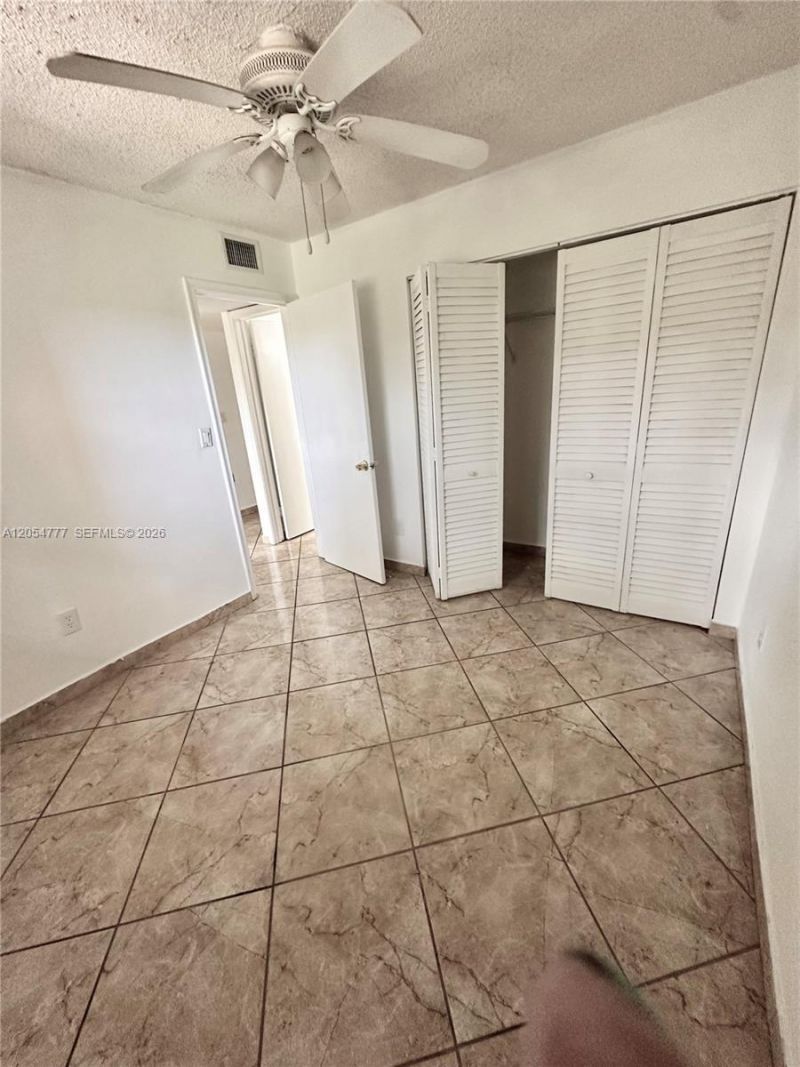 4111 Stirling Rd , Unit 408, Dania Beach, FL 33314 Photo
