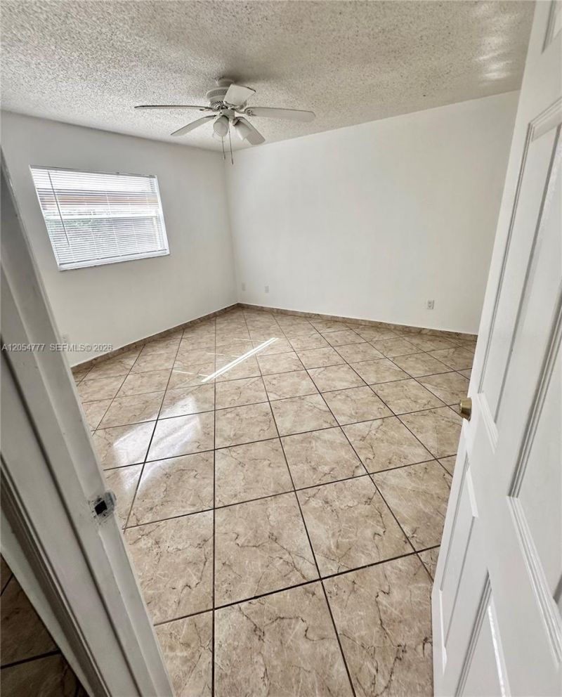 4111 Stirling Rd , Unit 408, Dania Beach, FL 33314 Photo