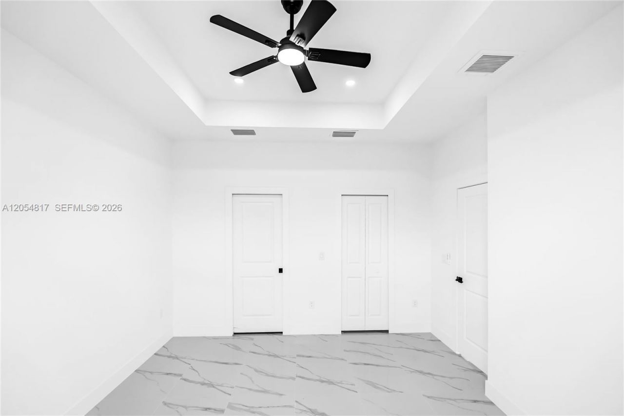 536 Rayford , Lehigh Acres, FL 33974 Photo