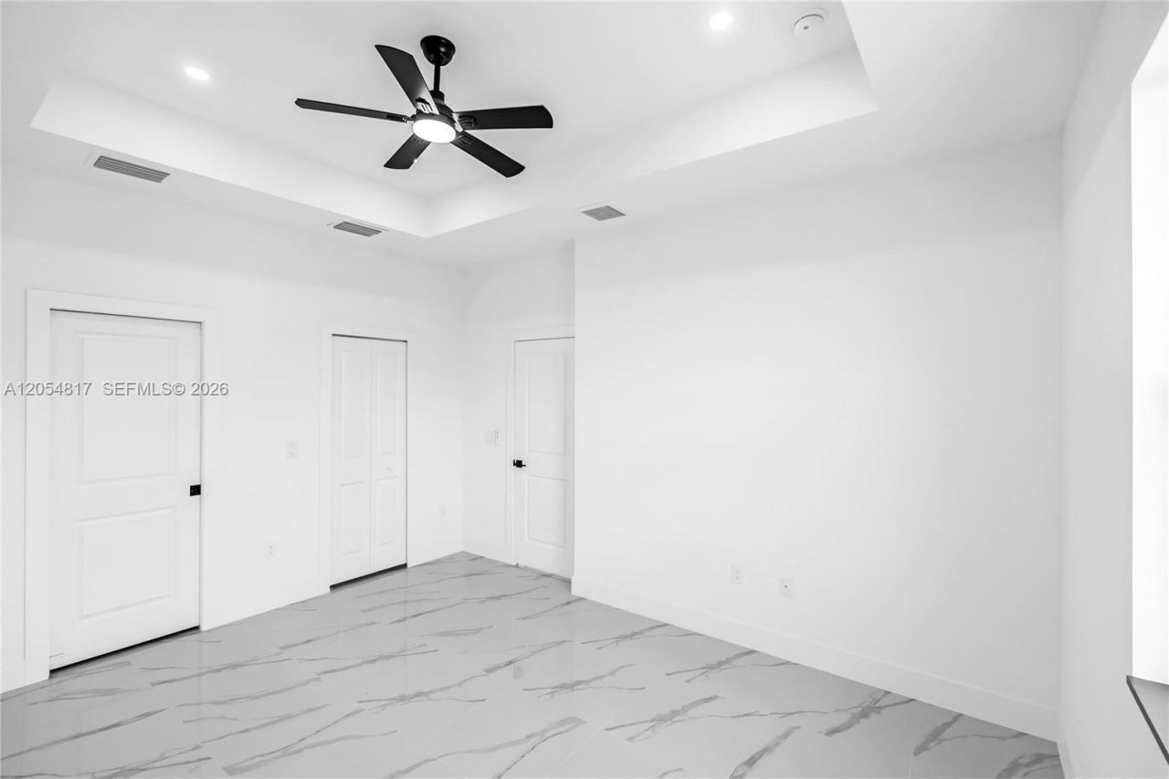 536 Rayford , Lehigh Acres, FL 33974 Photo