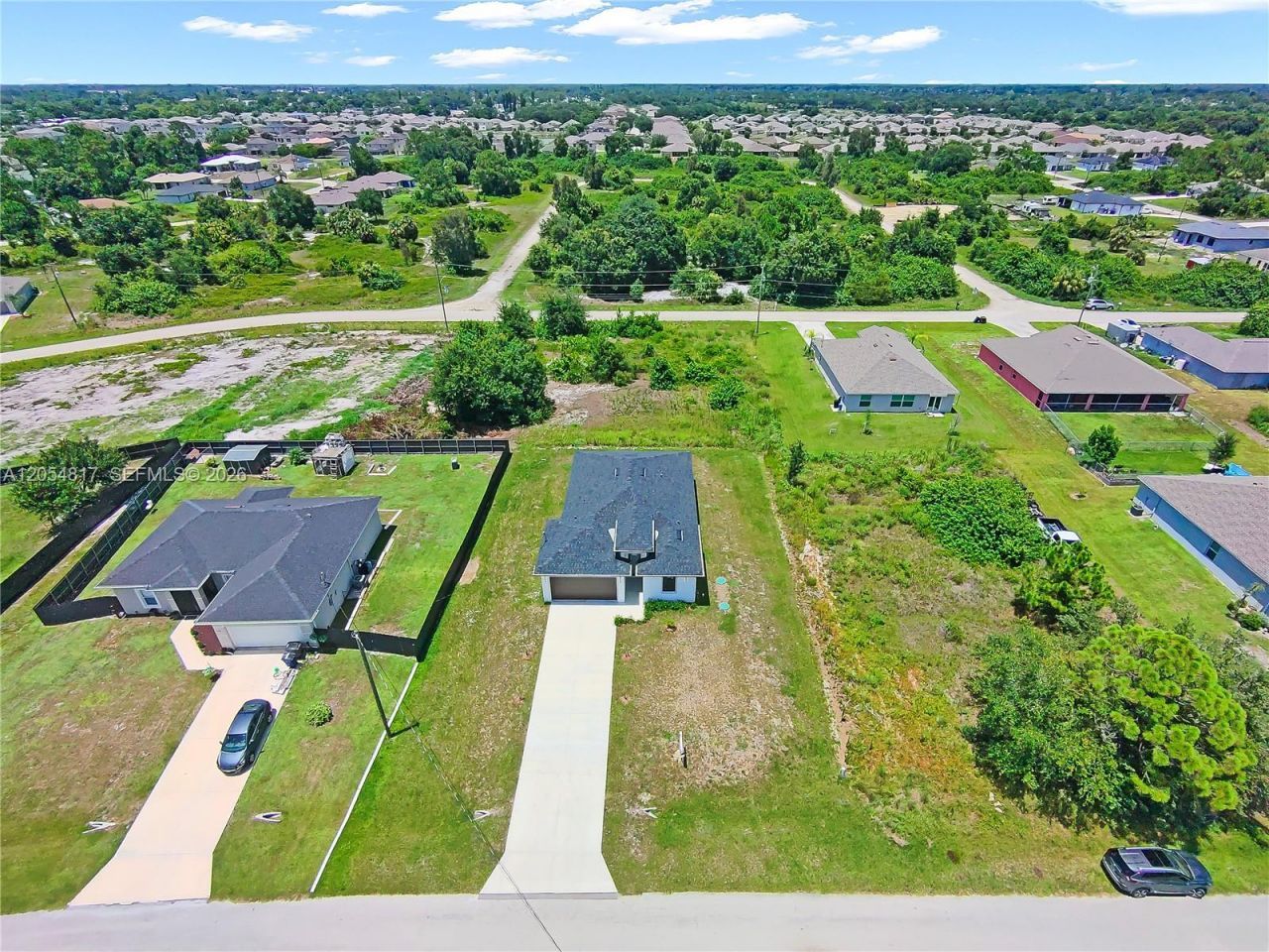 536 Rayford , Lehigh Acres, FL 33974 Photo