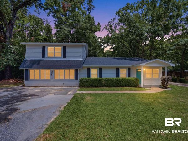 1906 Elaine Avenue, Bay Minette, AL 36507
