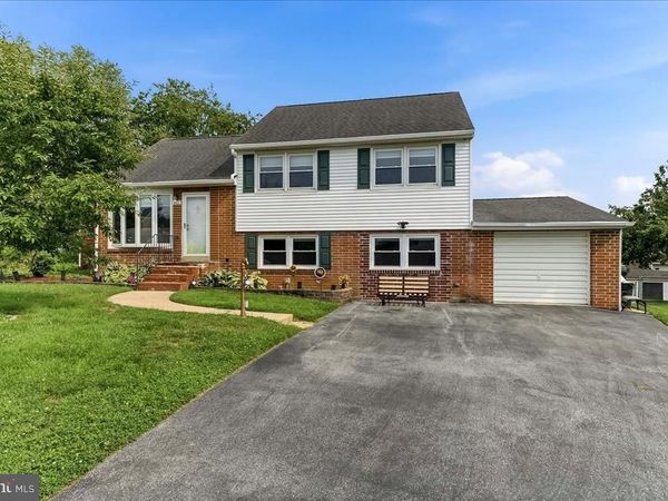 2602 DARBY DRIVE, WILMINGTON, DE 19808