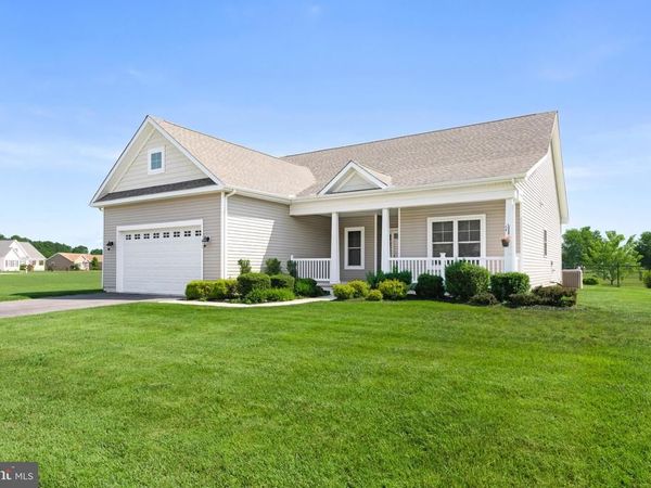 7510 BROAD CREEK CIRCLE , SEAFORD, DE 19973