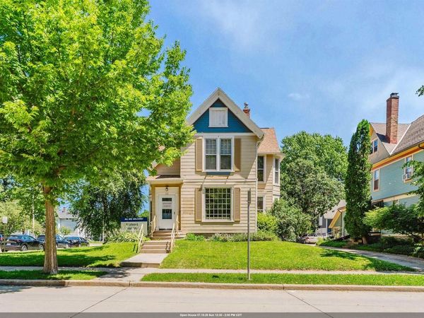 620 ELMWOOD AVENUE, Oshkosh, WI 54901