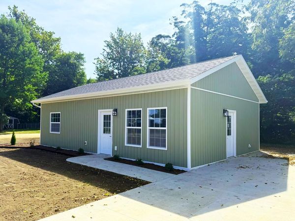 1118 Millard Court, Three Rivers, MI 49093