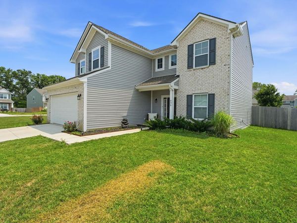 496 Wingate Place N, Mount Sterling, OH 43143