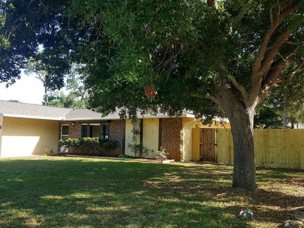 295 Nora Avenue, Merritt Island, FL 32952