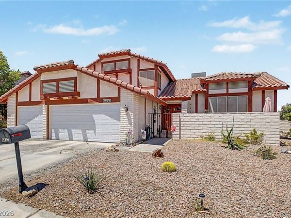 4472 Lindenhurst Lane, Las Vegas, NV 89120