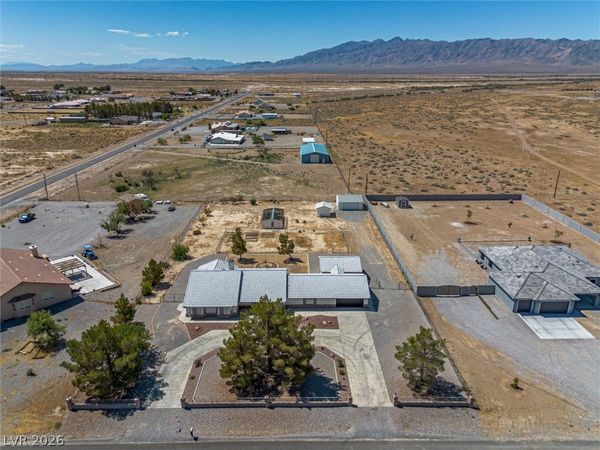 1801 Labrador Street , Pahrump, NV 89048