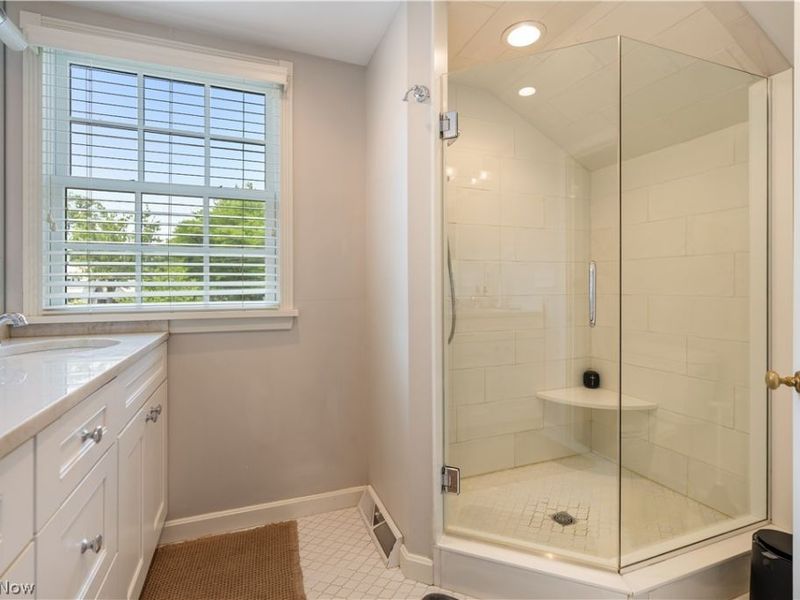 2635 S Belvoir Boulevard , University Heights, OH 44118 Photo 11