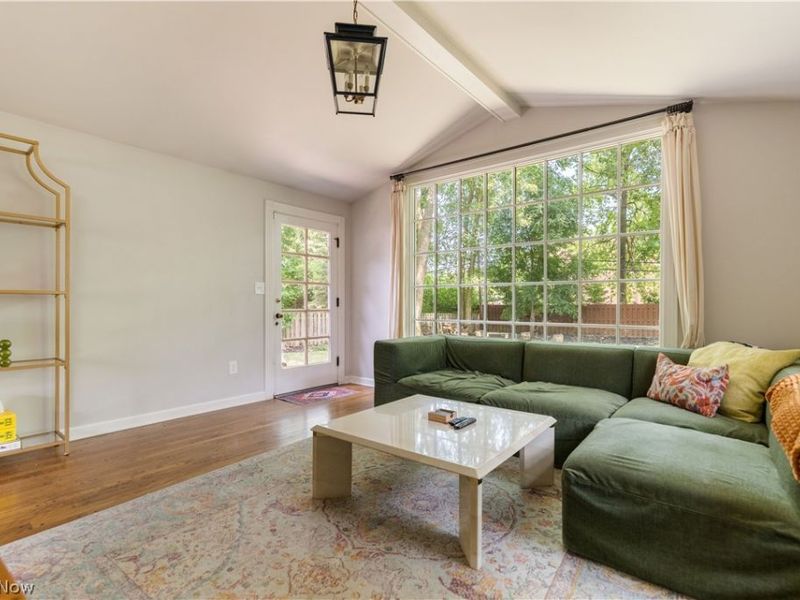 2635 S Belvoir Boulevard , University Heights, OH 44118 Photo 9