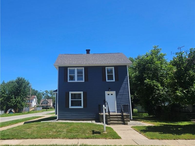 905 Belvedere Avenue SE, Warren, OH 44484 Photo 1