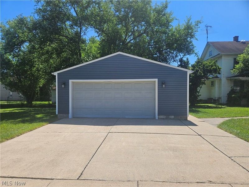 905 Belvedere Avenue SE, Warren, OH 44484 Photo 3