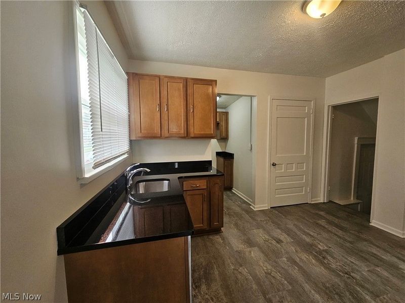 905 Belvedere Avenue SE, Warren, OH 44484 Photo 8