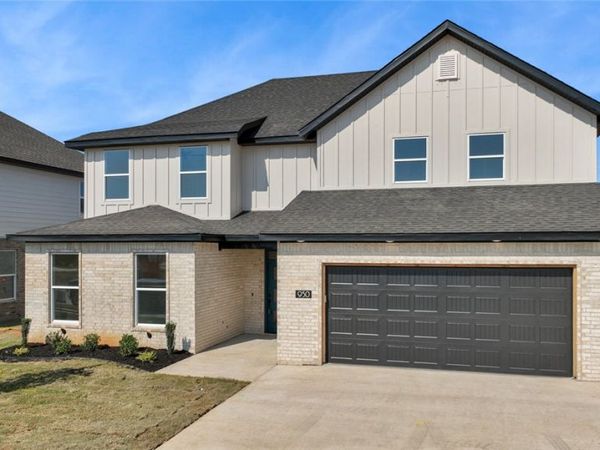 950 Moksha Street , Centerton, AR 72719