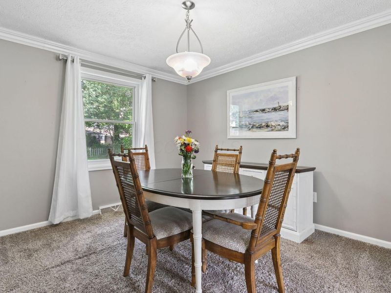11766 Kennington Square W, Pickerington, OH 43147 Photo 8