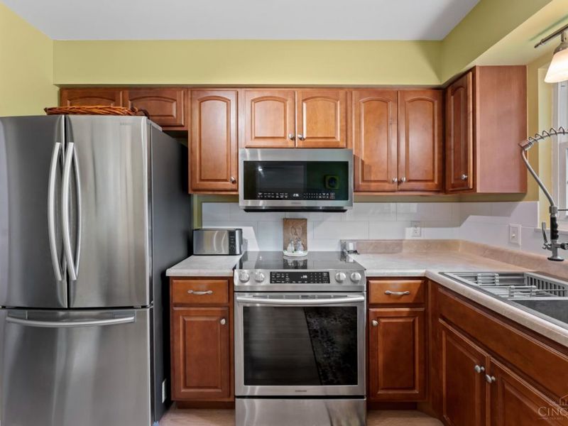 2963 Goda Avenue, Green Township, OH 45211 Photo 13