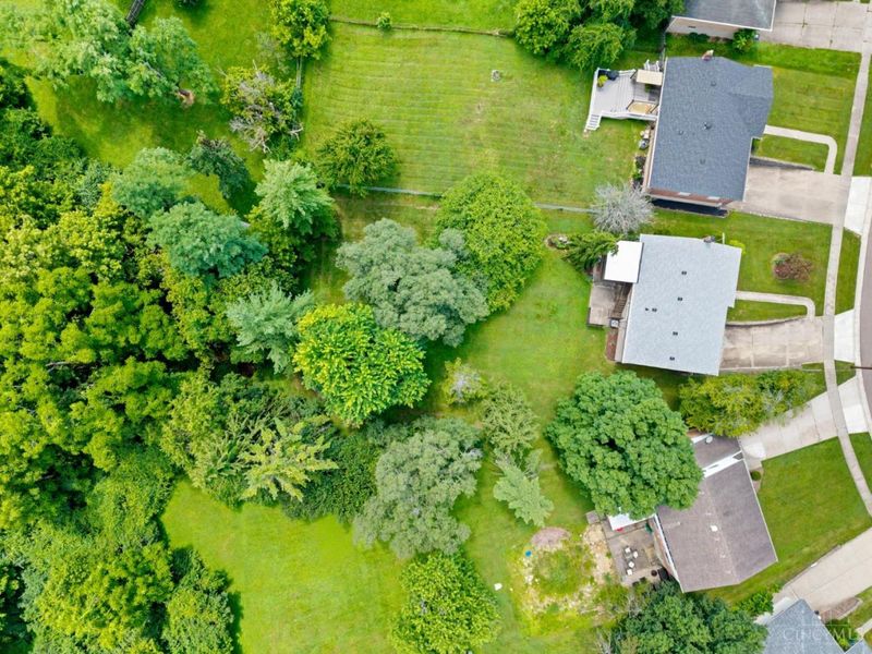 2963 Goda Avenue, Green Township, OH 45211 Photo 39
