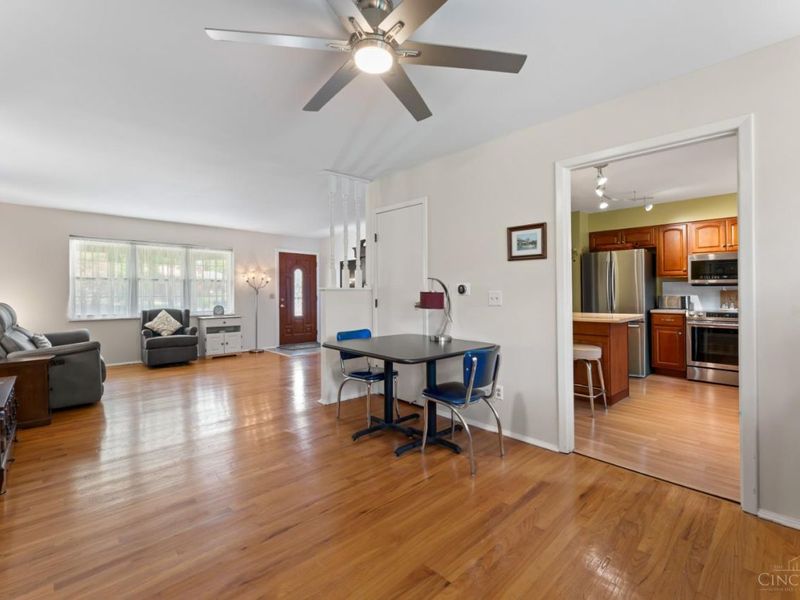 2963 Goda Avenue, Green Township, OH 45211 Photo 9