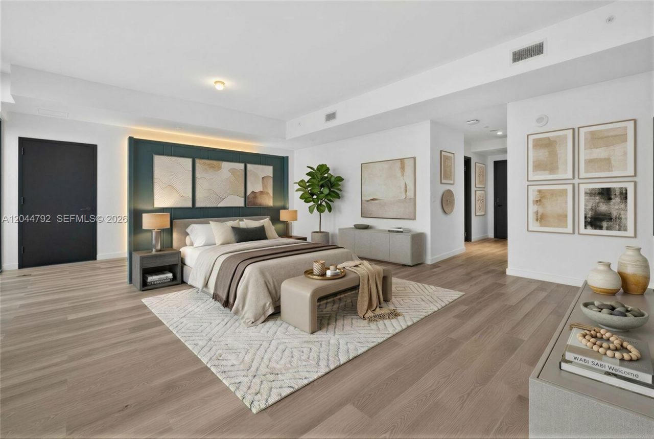 20 NE 11th , Unit 4703, Miami, FL 33132 Photo