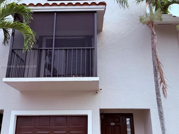 9850 Hammocks Blvd, Unit 107, Miami, FL 33196