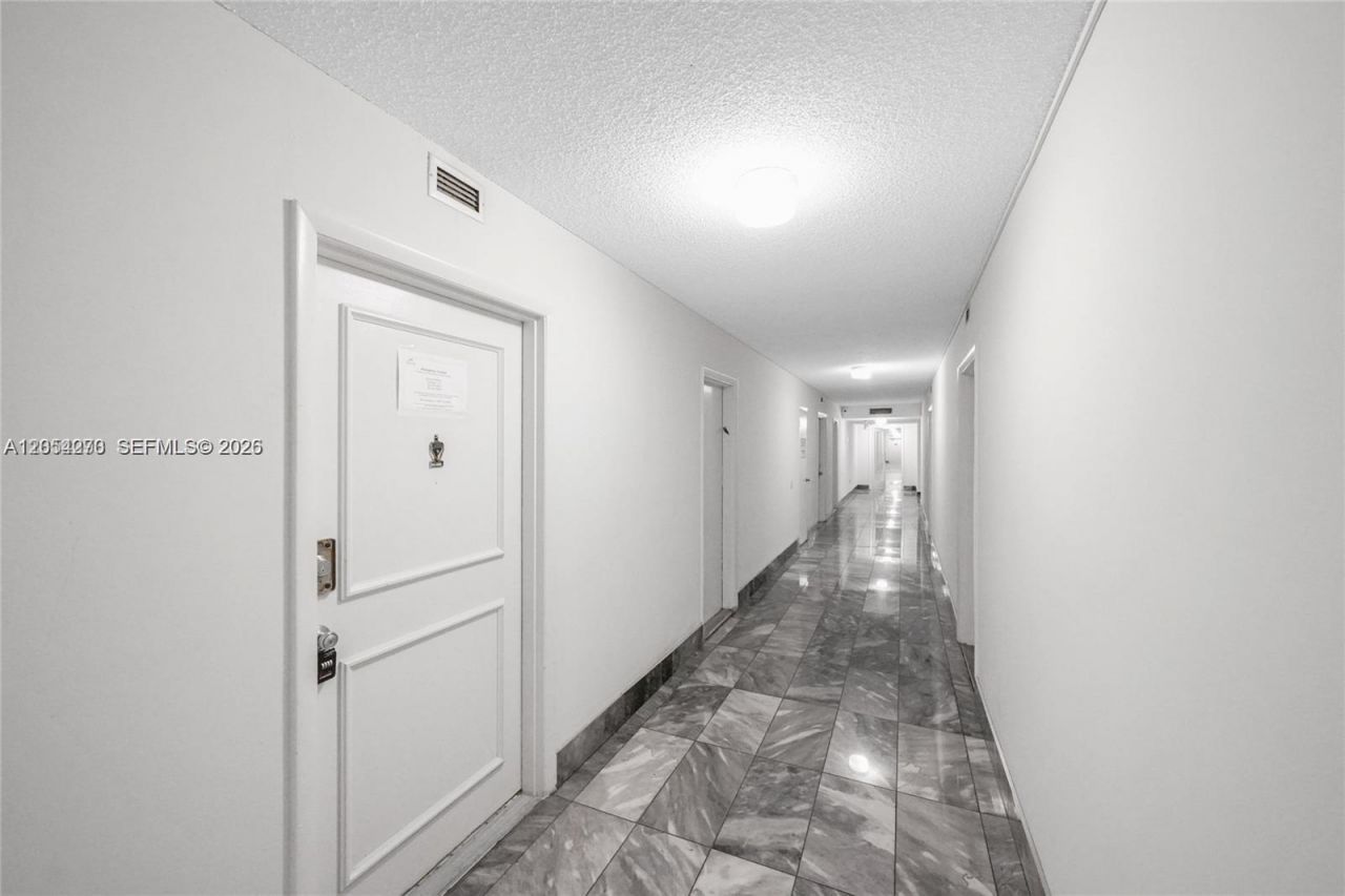 12500 NE 15th Ave , Unit 402, North Miami, FL 33161 Photo