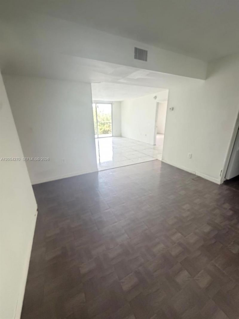 12500 NE 15th Ave , Unit 402, North Miami, FL 33161 Photo