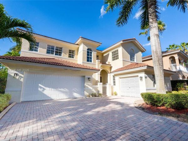 11213 NW 71st Ter , Doral, FL 33178