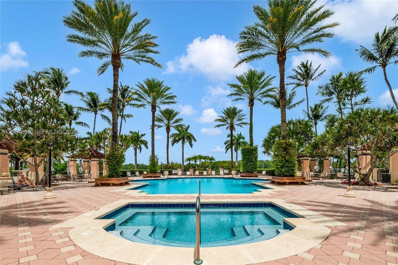 13633 Deering Bay Dr , Unit PH285, Coral Gables, FL 33158 Photo