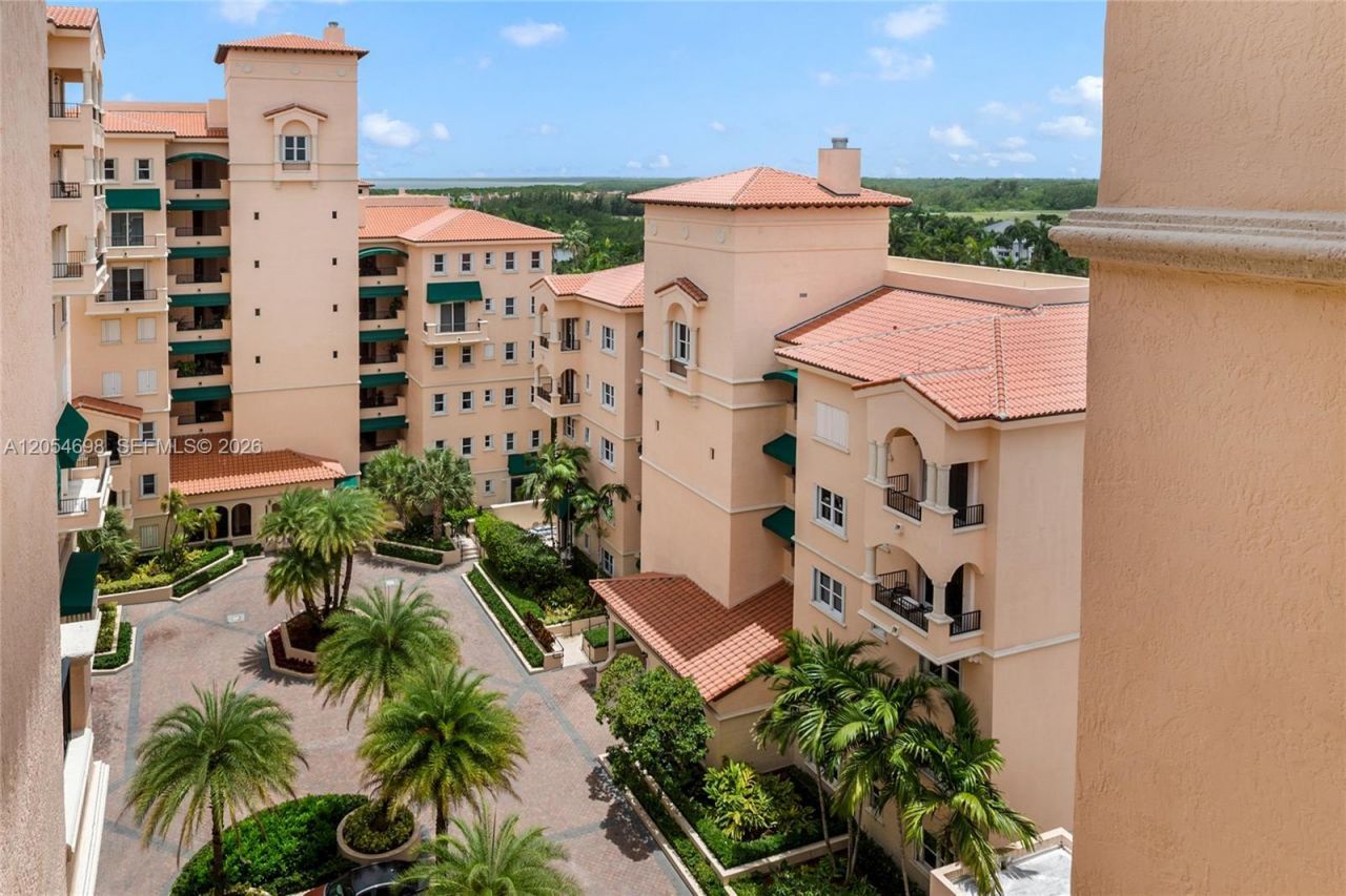 13633 Deering Bay Dr , Unit PH285, Coral Gables, FL 33158 Photo
