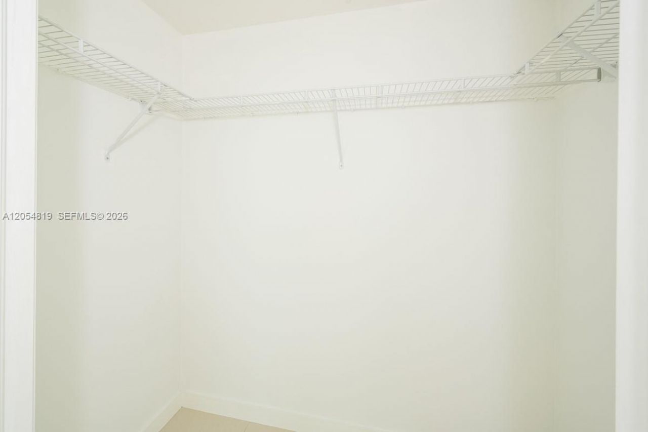 55 SE 6 Street , Unit 2210, Miami, FL 33131 Photo