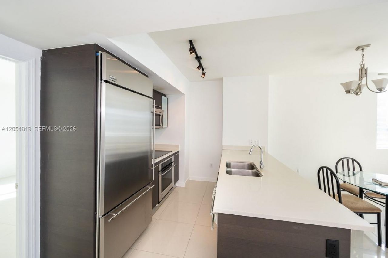 55 SE 6 Street , Unit 2210, Miami, FL 33131 Photo
