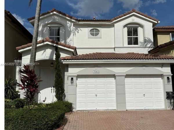 7563 NW 112th Pl , Doral, FL 33178