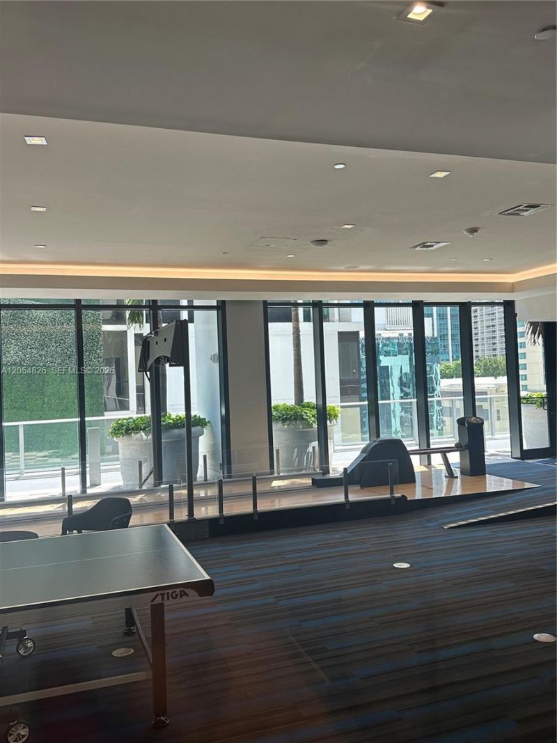 1010 Brickell Ave, Unit 2707, Miami, FL 33131 Photo