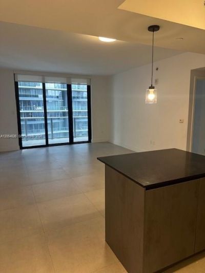 1010 Brickell Ave, Unit 2707, Miami, FL 33131 Photo